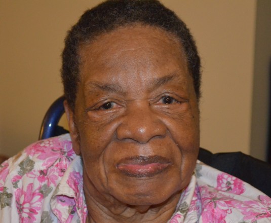 Mom - Maine 2013 (3).JPG